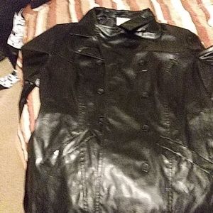 100% polyurethane 100% nylon used coat extra large